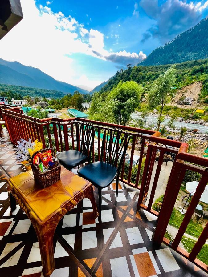 Hotel Himalayan River- Riverside Hotel Манали Экстерьер фото