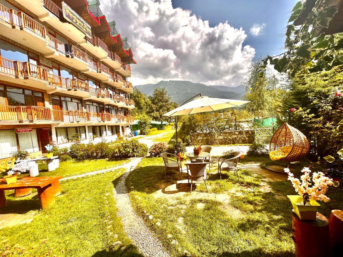 Hotel Himalayan River- Riverside Hotel Манали Экстерьер фото